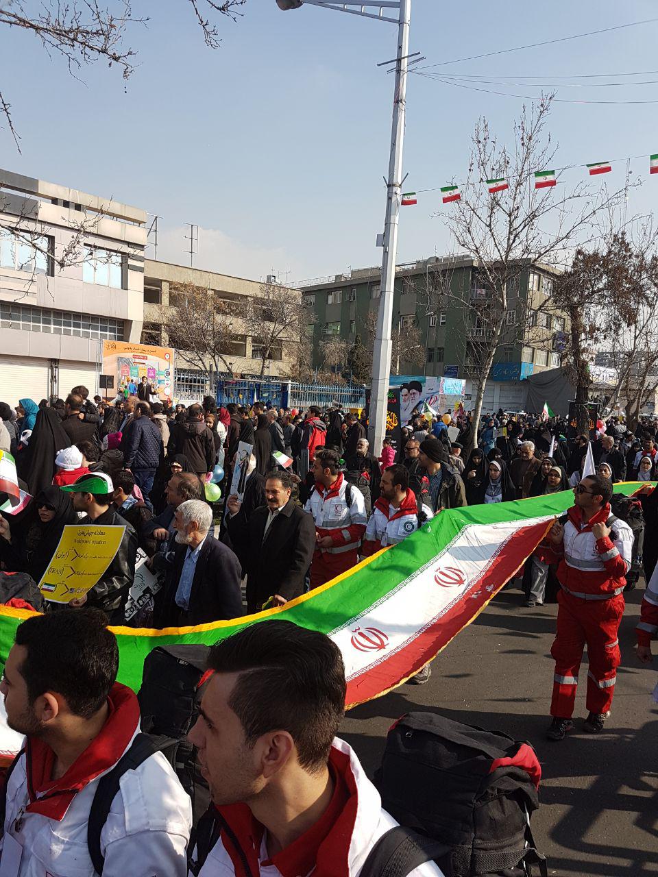 از حضور جنایتکاران دنیا در راهپیمایی تا آمدن دوقلوهای انقلابی
