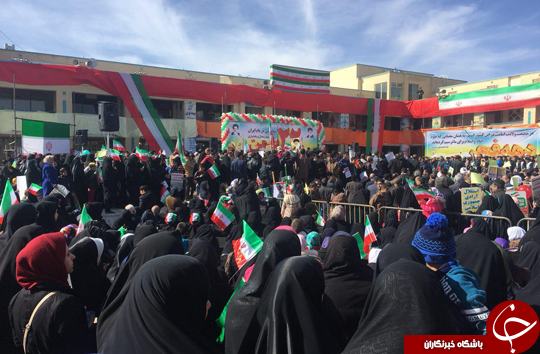 تصاویری از راهپیمایی یوم الله ۲۲ بهمن در شهرکرد