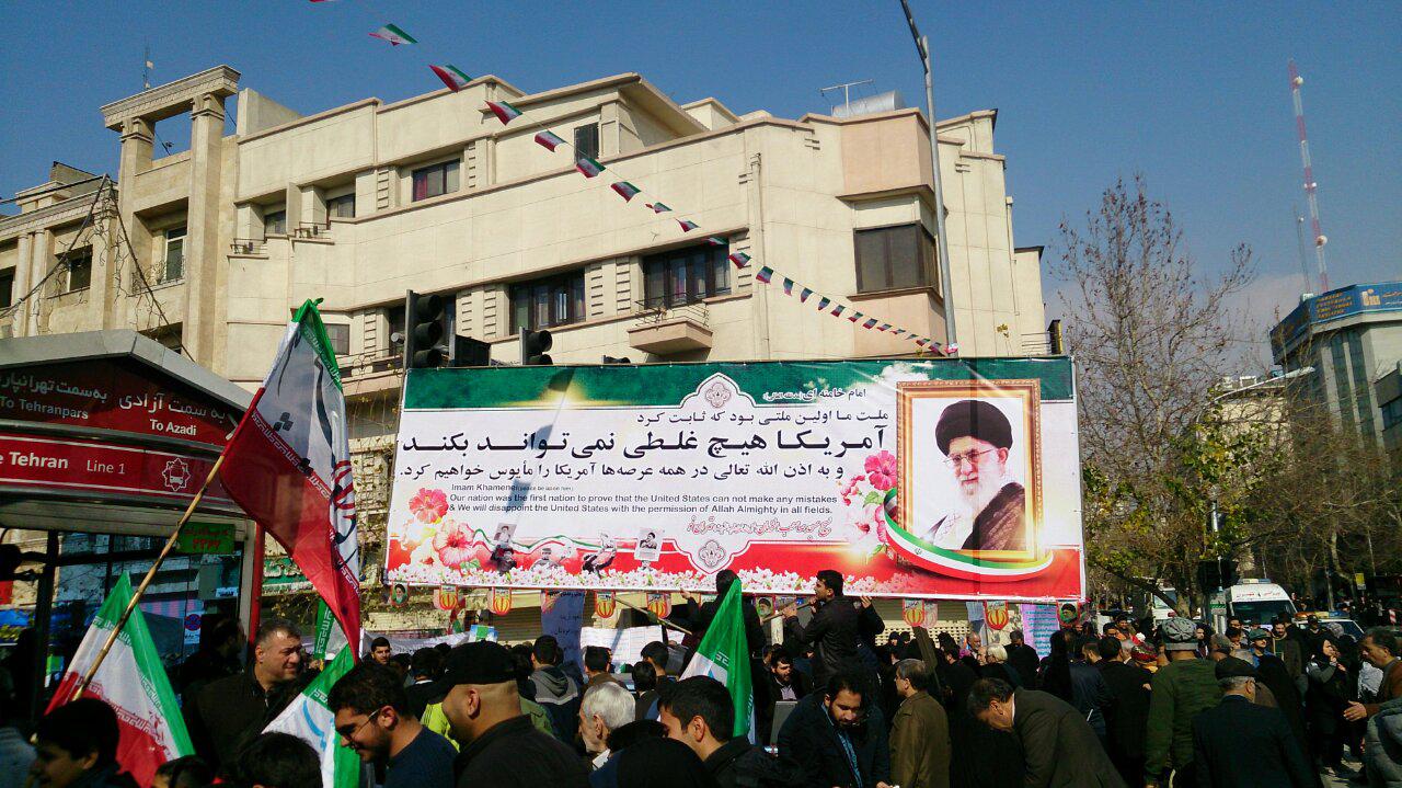 از حضور جنایتکاران دنیا در راهپیمایی تا آمدن دوقلوهای انقلابی