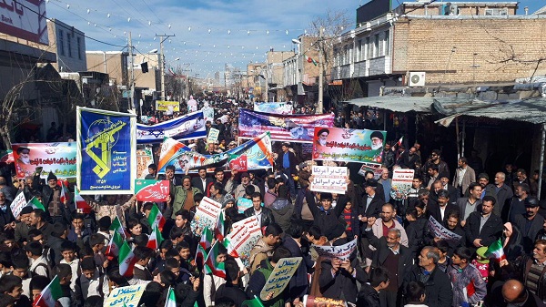 آغاز راهپیمایی پرشکوه ۲۲ بهمن ۹۶ در استان مرکزی + تصاویر