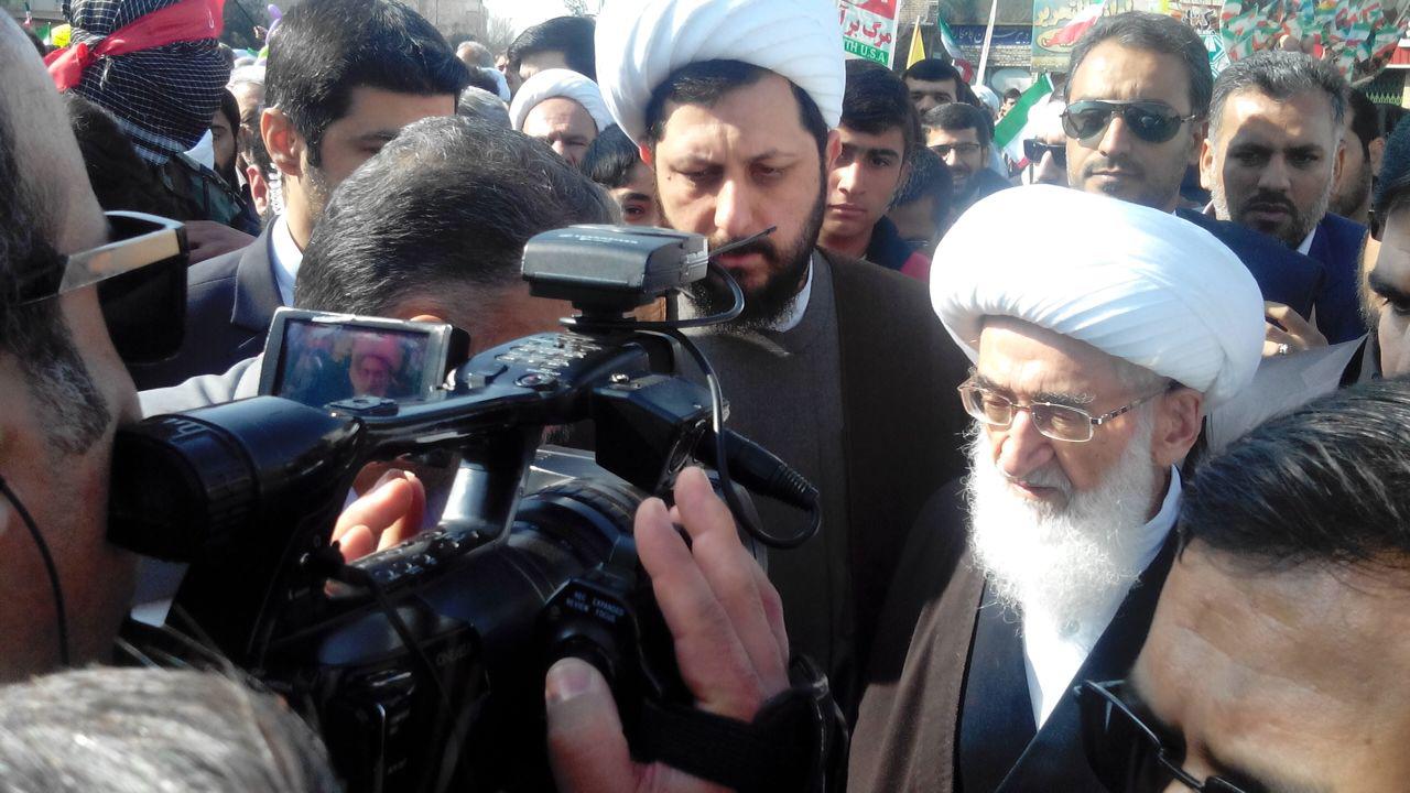 حضور مراجع عظام تقلید در راهپیمایی ۲۲ بهمن قم+تصاویر