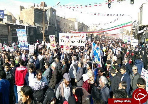 نمایشی از وحدت و همبستگی مردم یزد در فجر 96 +تصویر