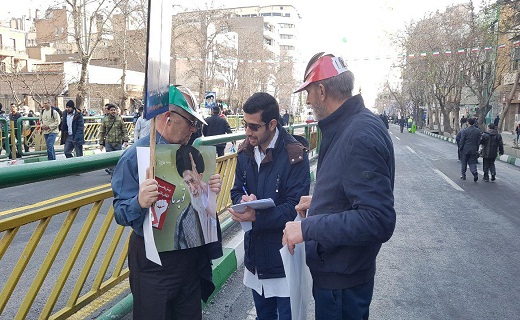 برگزاری ایستگاه سلامت در راه پیمایی برگزاری ایستگاه سلامت در راه پیمایی