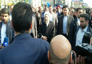 آیت الله آملی لاریجانی: حضور مردم با هر عقیده&zwnj;ای در 22 بهمن نشان داد آن&zwnj;ها پای ارزش&zwnj;های انقلاب ایستاده&zwnj;اند