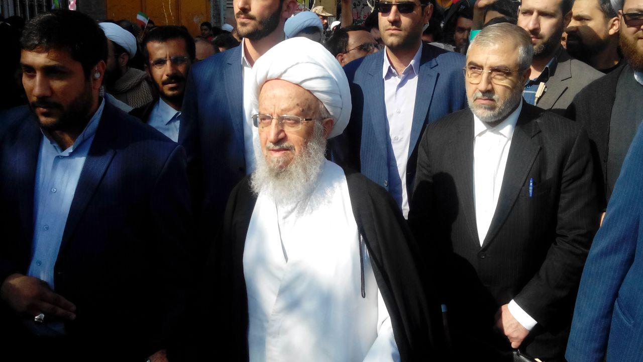 حضورگسترده و باشکوه مردم قم در جشن ۴۰ سالگی انقلاب+تصاویر حضورگسترده و باشکوه مردم قم در جشن ۴۰ سالگی انقلاب+تصاویر