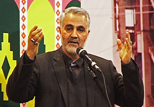 سردار سلیمانی: امام راحل جلودار بود، اول خودش خون داد بعد به مردم گفت به پاخیزید + فیلم