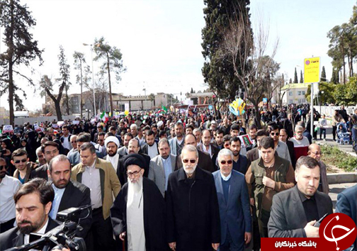 حضور رئیس مجلس شورای اسلامی و مقامات فارسی در عید انقلاب + تصاویر