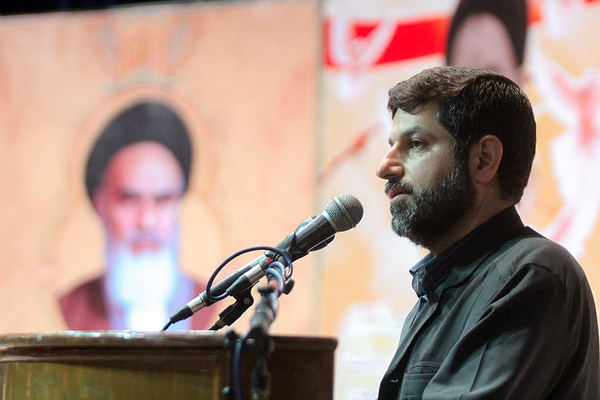 راهپیمایی 22 بهمن، لبیک به درخواست مقام معظم رهبری