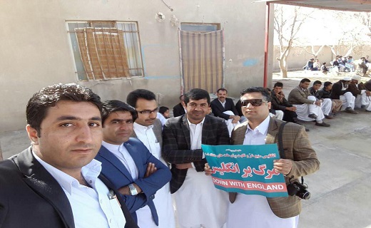 خروش فریاد مرگ بر آمریکا در آسمان سیستان وبلوچستان / نمایشی از وحدت و همبستگی+تصاویر