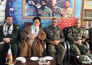 دفاع مقدس انقلاب اسلامی را از نظر نظامی بیمه کرد