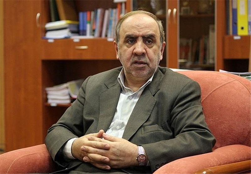 صنعت خودرو در حالت تیک&zwnj;آف قرار دارد