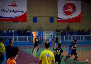 مصاف نماینده فارس و البرز در دسته یک فوتسال