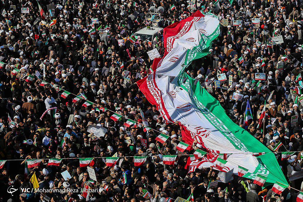 تولد تماشایی انقلاب/ آتش به اختیارانی که حماسه آفریدند
