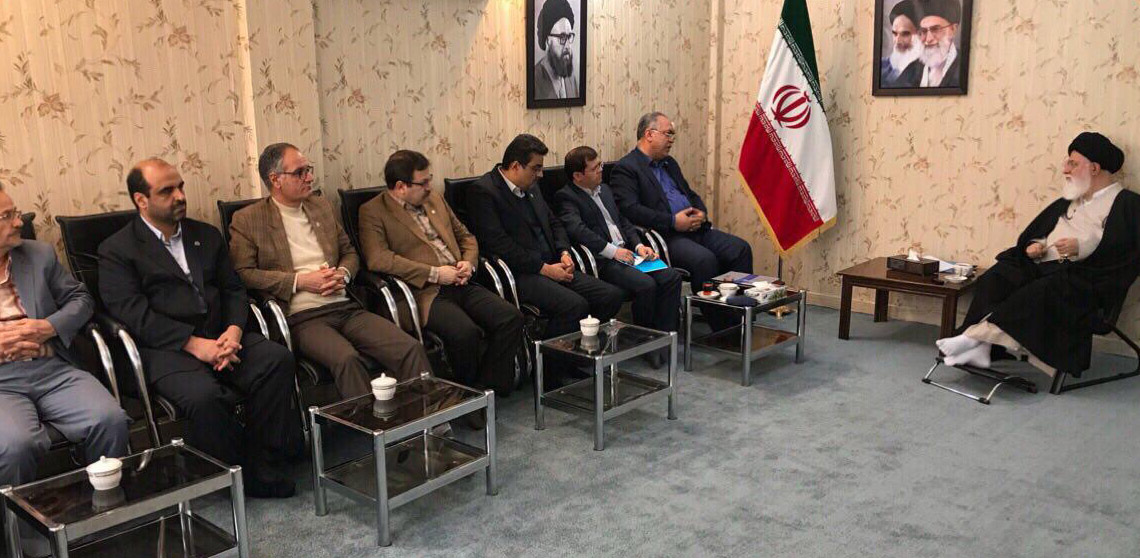 بانکها بر شکل مصرف تسهیلات نظارت جدی داشته باشند