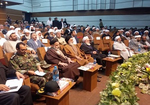 گرایش گسترده جوانان غربی به اسلام  دشمنان را به وحشت انداخته است