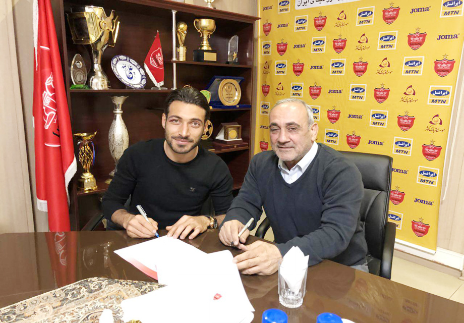 خلیل&zwnj;زاده قراردادش را با پرسپولیس تمدید کرد