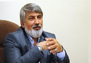 مردم در راهپیمایی 22 بهمن بار دیگر وفاداری&zwnj;شان را به آرمان&zwnj;های انقلاب اعلام کردند/اگر زنان نبودند، انقلاب به پیروزی نمی&zwnj;رسید