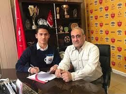 بازیکن جوان پرسپولیس قراردادش را تمدید کرد