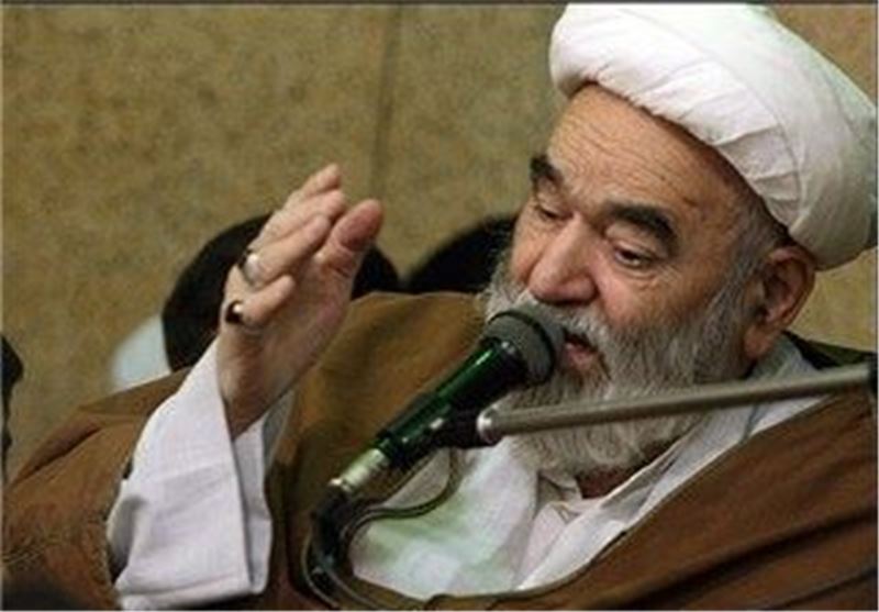 عالمی که۵۰ سال دراختیار مردم بود/تواضع و مردمداری آیت الله خوشوقت