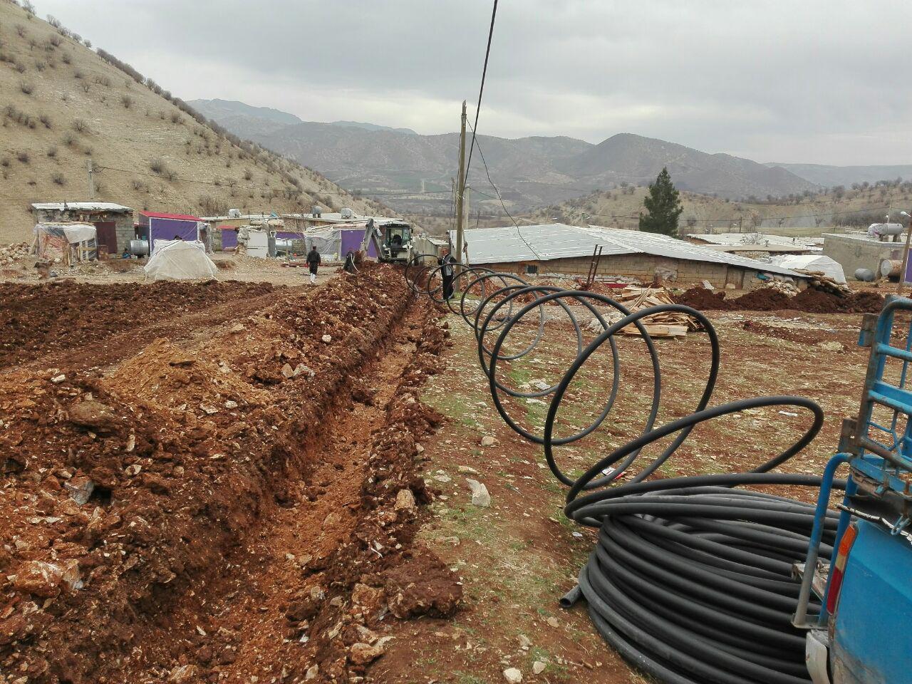 تعویض خطوط فرسوده شبکه های آبرسانی روستایی + تصاویر