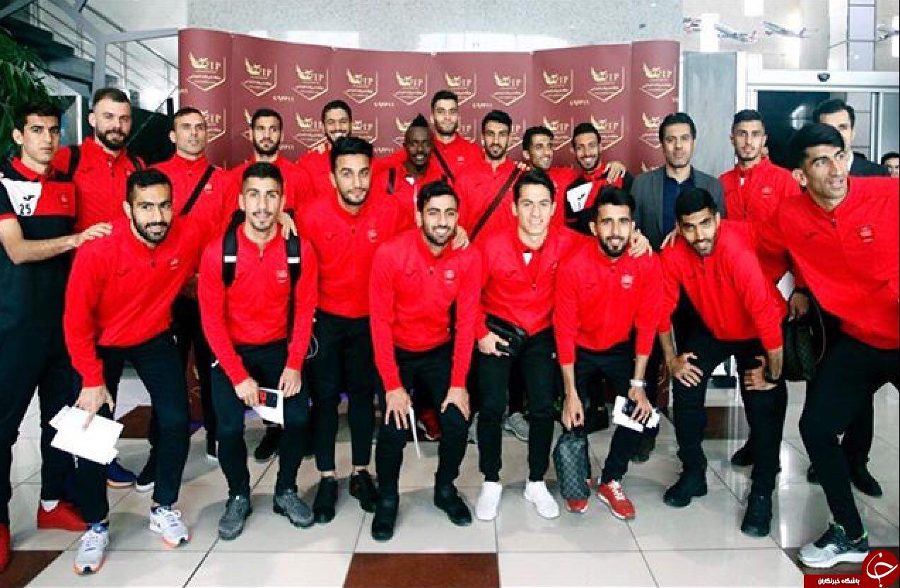 عکس یادگاری پرسپولیسی&zwnj;ها در فرودگاه قبل از پرواز به دوحه