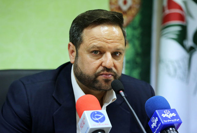 تلاش دشمن برای کمرنگ کردن ارزش&zwnj;های نظام/ فرهنگ استفاده از تبلت به کودکان آموزش داده نشده است