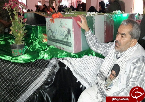 تشییع پیکر 8 تن از شهدای گمنام رد محل مسجد امام صادق(ع) بیرجند+تصاویر
