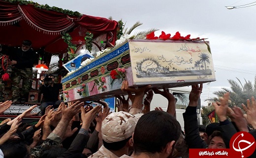 مراسم استقبال از دو لاله&zwnj;ی گمنام در بافق + تصویر