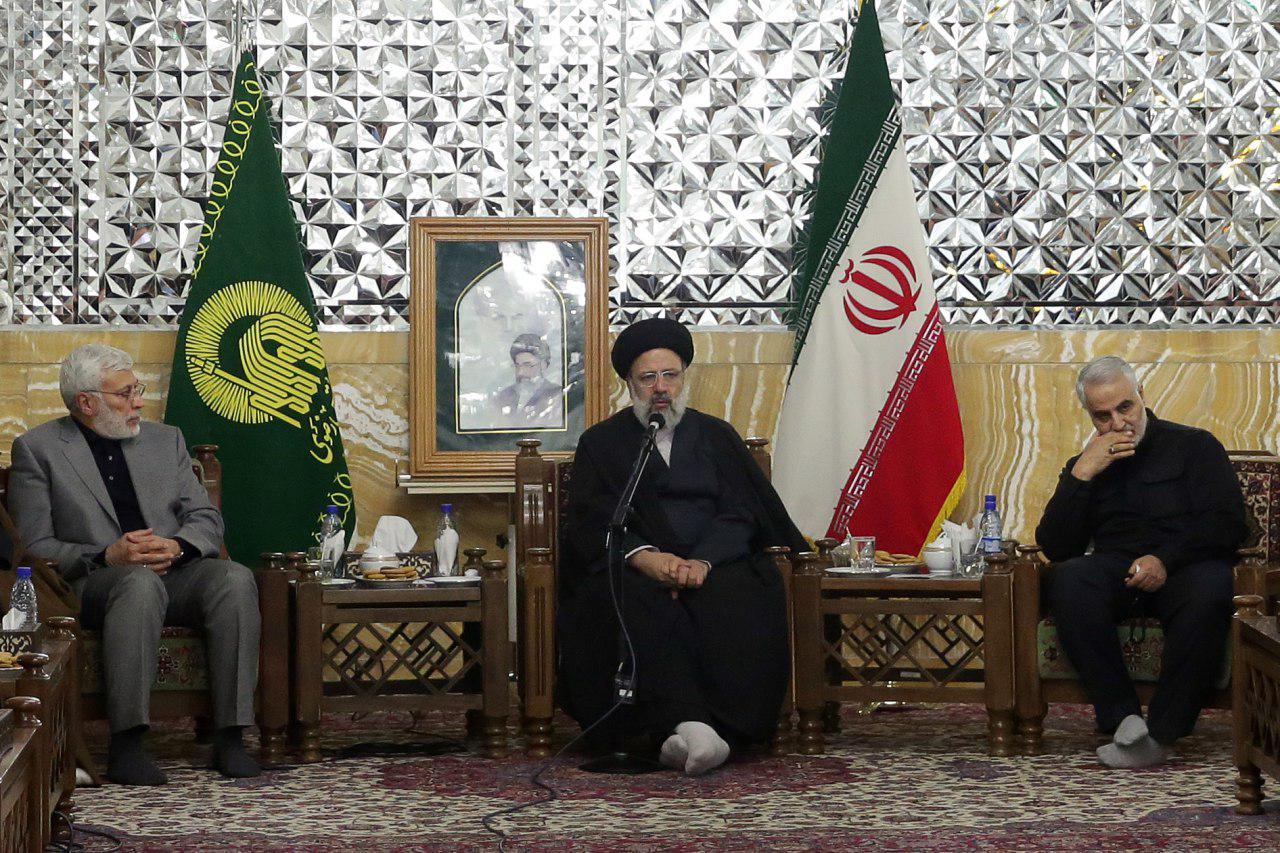 دیدار تولیت آستان قدس رضوی با سردار سلیمانی