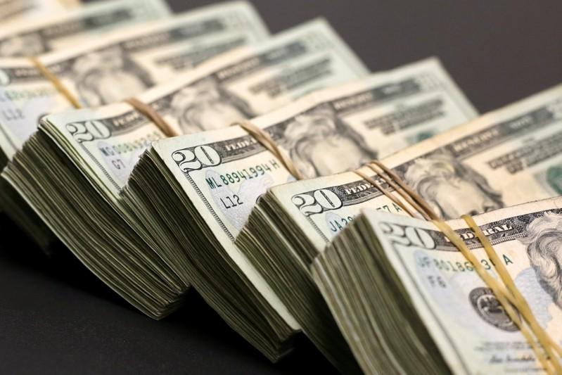 ارزش دلار به پایین&zwnj;ترین سطح در سه سال اخیر رسید