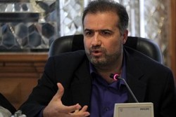 مجلس نباید اعداد غیرواقعی برای بودجه در نظر بگیرد