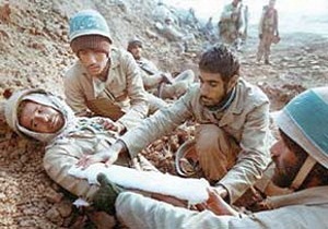 جنک تحمیلی جلوه ای از فداکاری پرستاران/ مسئولین از آن روزها الگو بگیرند