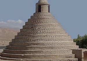 آغاز ساخت آب انبار خیر ساز در خنج