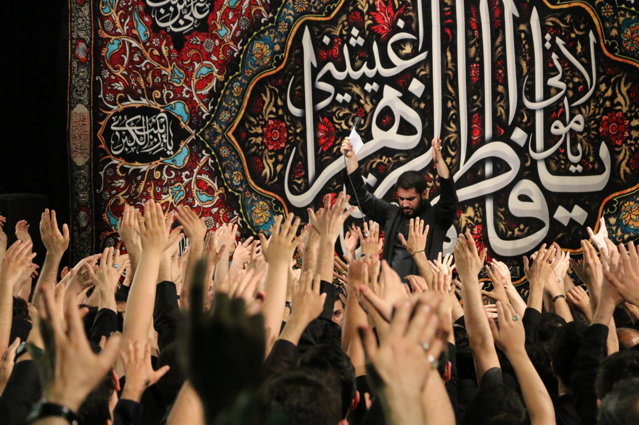 گزارش تصویری مراسم عزاداری فاطمیه دوم هیئت ثارالله (ع)