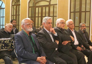 برگزاری دومین شب خاطره انقلاب یزد در حوزه هنری