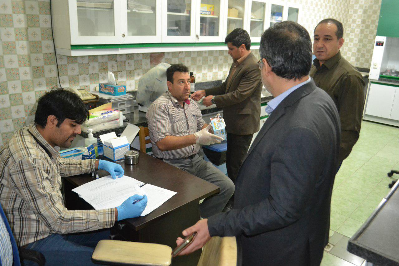 آغاز نمونه گیری از خانواده های مسافران سقوط هواپیمای تهران -یاسوج+عکس