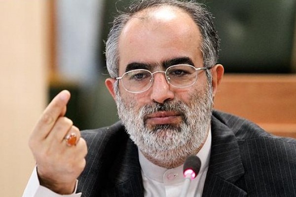 حسام الدین آشنا نظر سنجی توییتری درباره