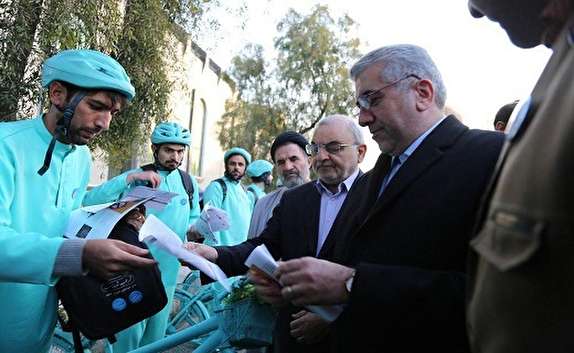 پایان کار مردان نقره ای در قم با حضور وزیر نیرو+تصاویر