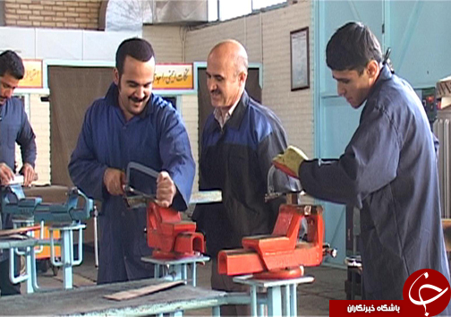نداشتن مهارت دلیل اصلی بیکاری در جامعه / با آموزشهای عملی در مراکز فنی و حرفهای میتوان شغل ایجاد کرد + تصاویر نداشتن مهارت دلیل اصلی بیکاری در جامعه / با آموزشهای عملی در مراکز فنی و حرفهای میتوان شغل ایجاد کرد + تصاویر