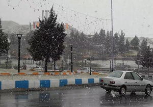لحظات زیبای بارش برف در مراغه + فیلم