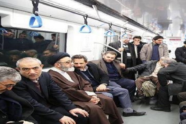افتتاح پله برقی ایستگاه میدان ساعت درتبریز+تصاویر