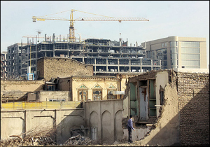 دولت با ارائه مدل عرضه و تقاضا، تعادل و قیمت&zwnj; را در بازار کنترل کند