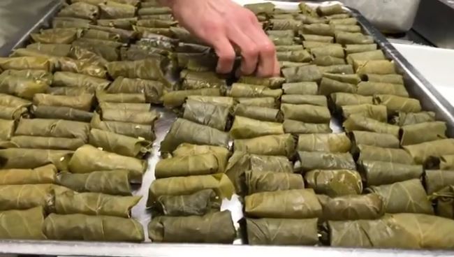 پذیرایی با غذاهای سنتی عربستان در اجلاس داووس+تصاویر