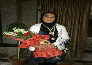 دو مدال برنز حاصل کار بانوی شناگر قمی