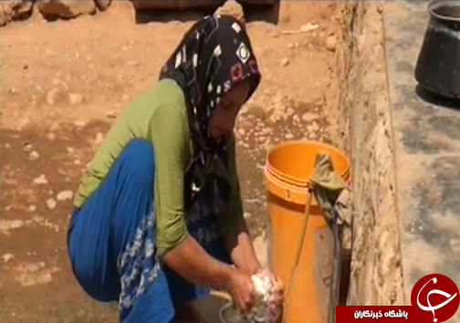 آب آشامیدنی ۲ هزار و ۱۵۶ روستای لرستان تامین شده است / افتتاح ۲۵ روستای دیگر در دهه فجر امسال+ تصاویر