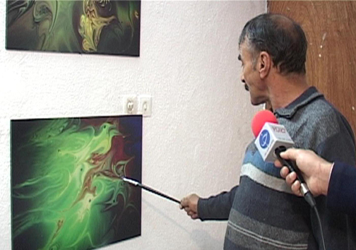 نقاشی بر روی آب با ترکیب رنگ و آب /ابداع سبک جدیدی در نقاشی + تصاویر
