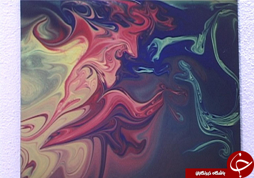 نقاشی بر روی آب با ترکیب رنگ و آب /ابداع سبک جدیدی در نقاشی + تصاویر