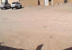 کمبود روکش آسفالت خیابان‌ها در شهرک صنعتی + فیلم
