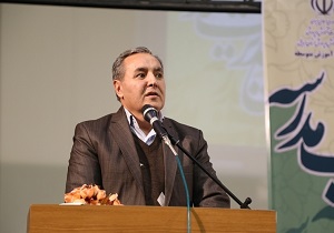 توزیع بیش از 2 هزار دست لباس برای دانش آموزان بی بضاعت استان اردبیل