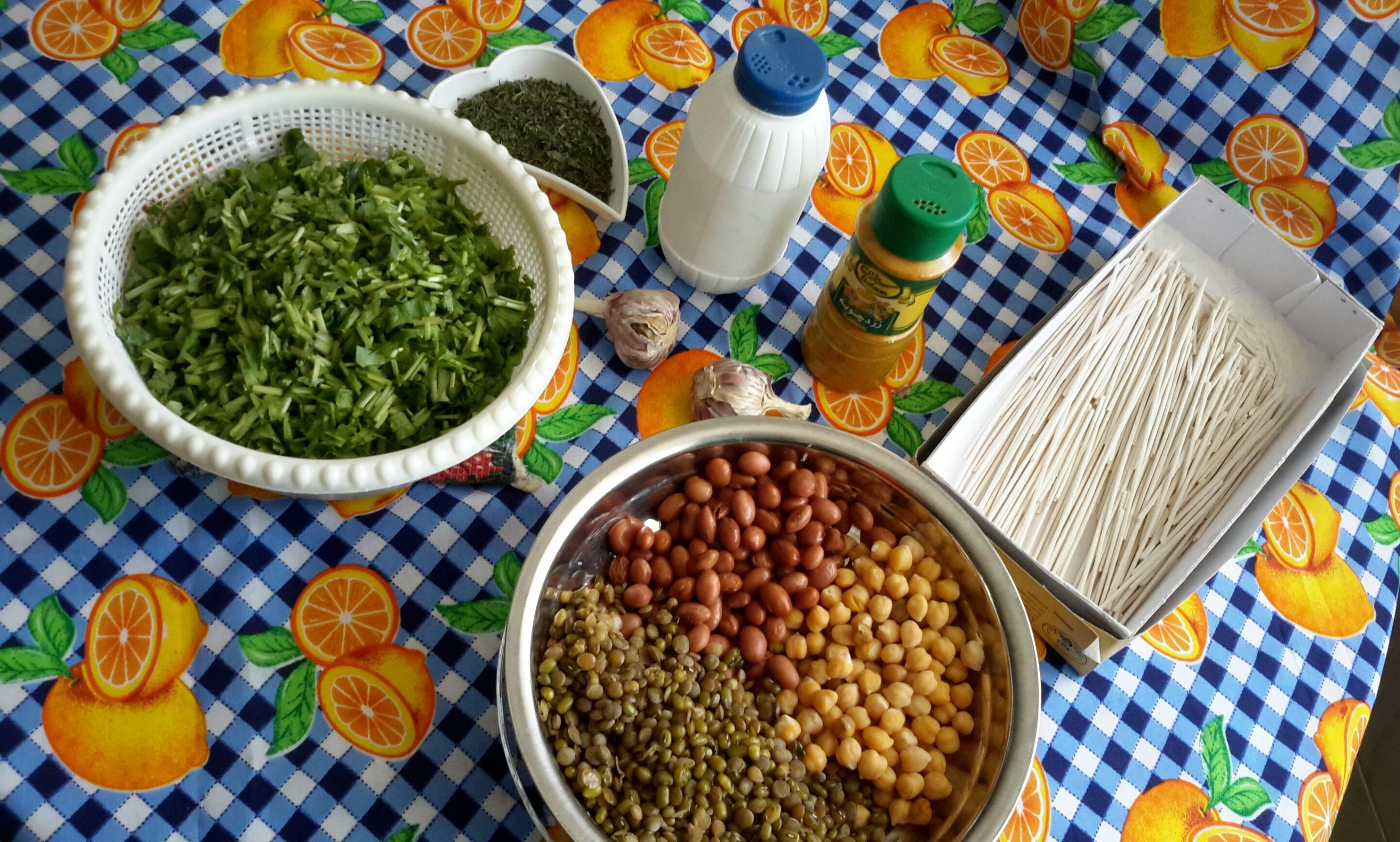 روش تهیه آش رشته بسیار لذیذ در کوتاه ترین زمان